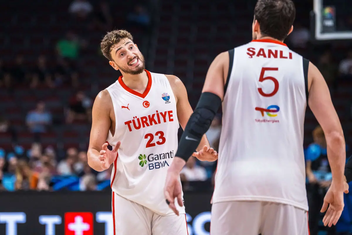 占据上风 占据上风