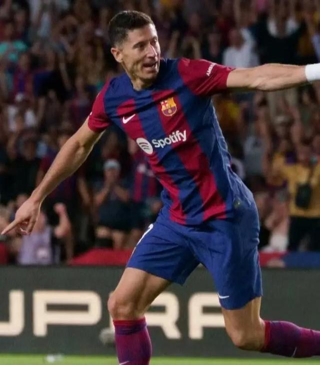 的其他主力, 夫斯基 的其他主力, 夫斯基